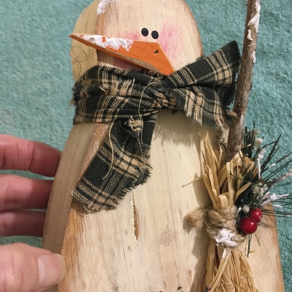 Handmade wooden Snowman - Picture 2 of 12